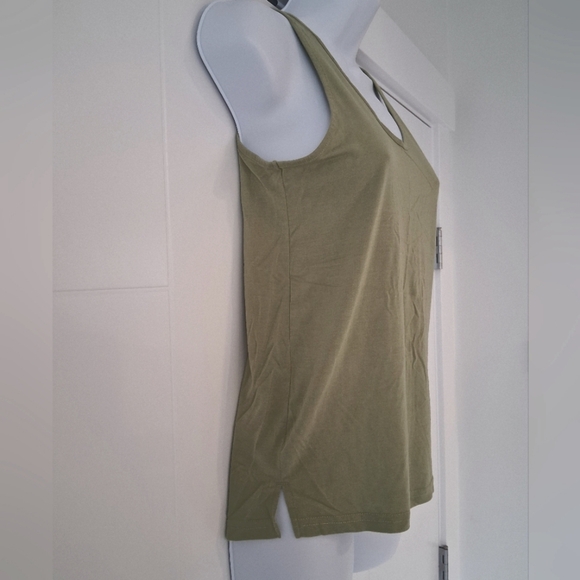 Friday FWD/ Green Women's Tank Top/ Side Slits/ Size US XS - Picture 11 of 11